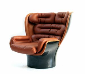 Le fauteuil Elda de Joe Colombo : le trône spatial qui a conquis Hollywood