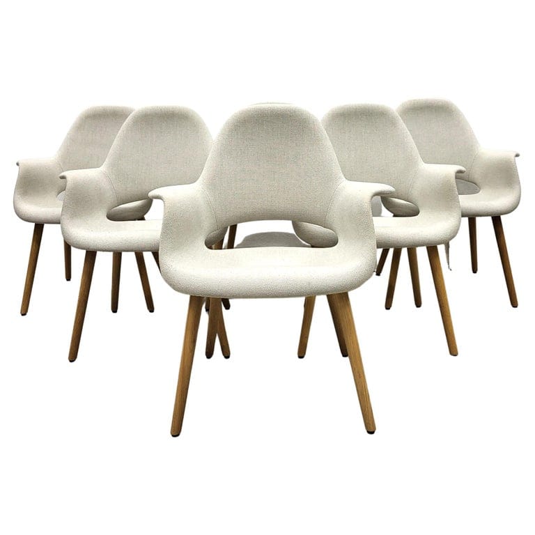 La Chaise by Charles and Ray Eames