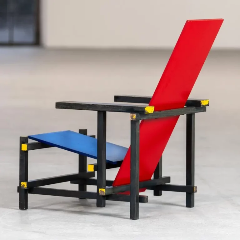 De Stijl: The Dutch Movement That Revolutionized Abstract Art