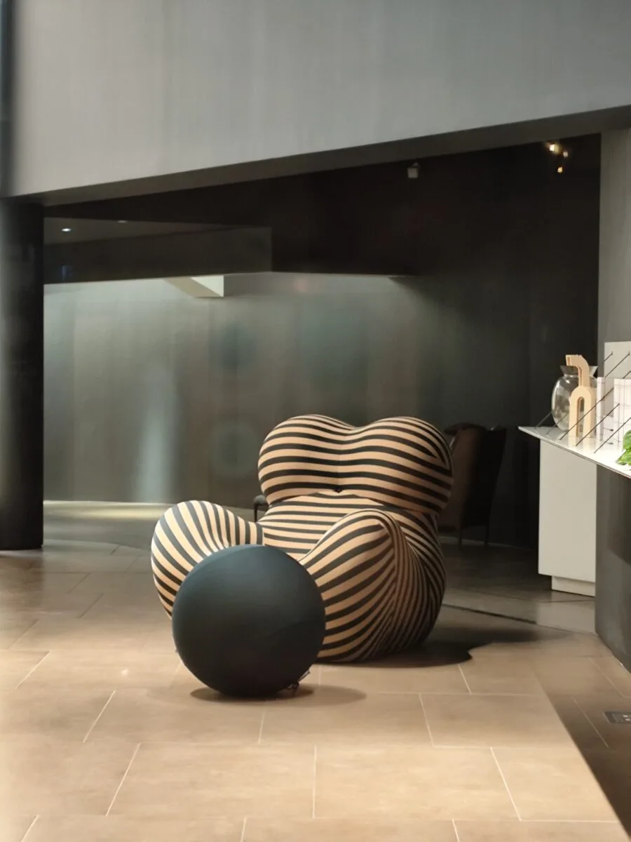 The UP Chair by Gaetano Pesce: - Hart Design Selection