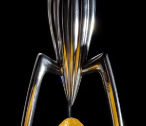 « Less is a bore » : ou comment le courant postmodernisme a libéré le design (1970-2000)