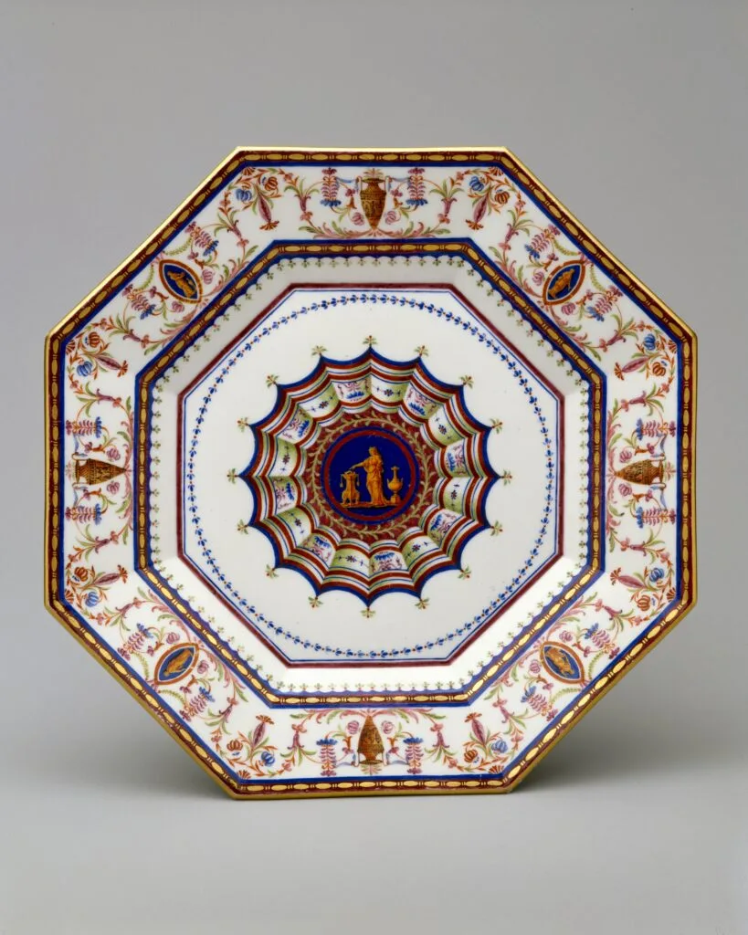 octagonal plate from the arabesque service, Louis XVI style, polychrome and gilded painted decoration, neoclassical motifs, circa 1783-1785