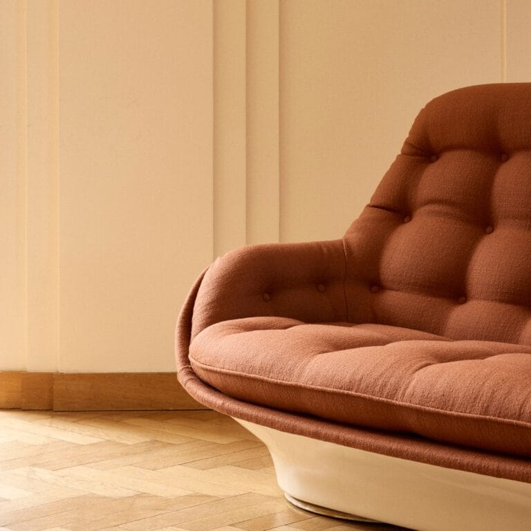 Linen, Wool, Silk: Why Natural Fibers Dominate Luxury Textiles