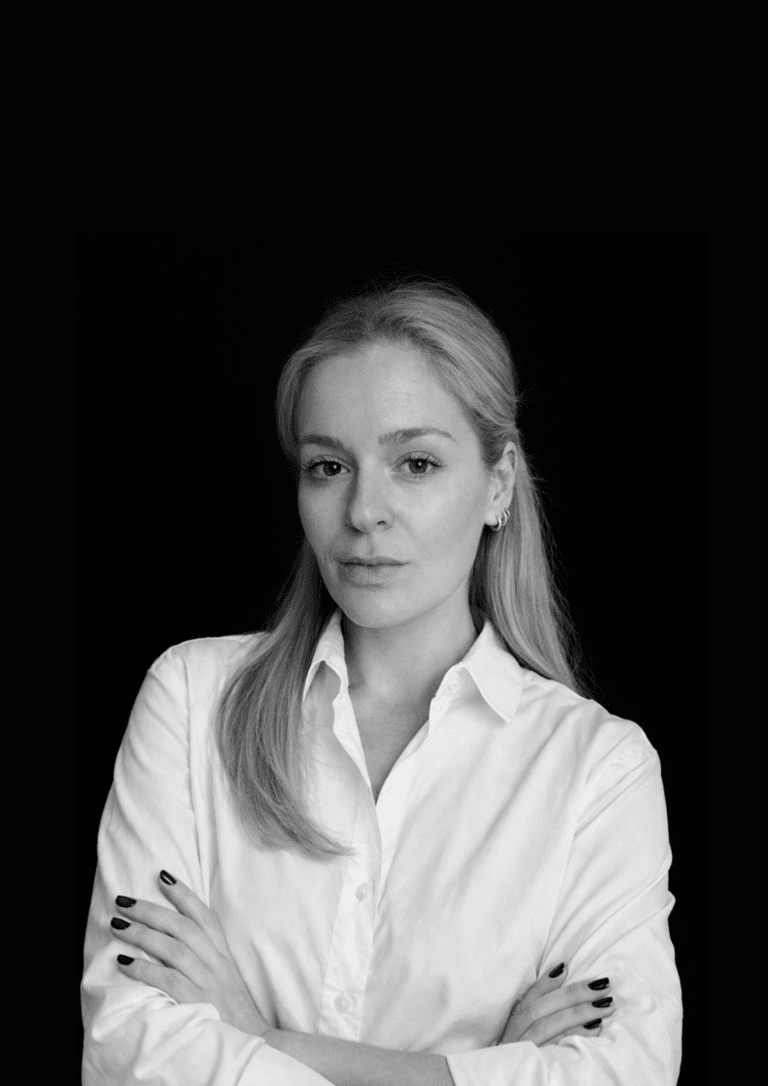 Intimate Paris: A Contemporary Cocoon by Atelier Portalis